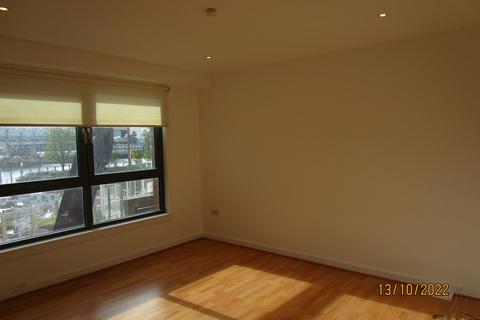 2 bedroom apartment to rent, Glasgow Harbour Terraces, Glasgow G11