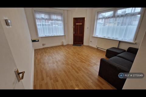 1 bedroom flat to rent, Mill Road, Kettering, NN16