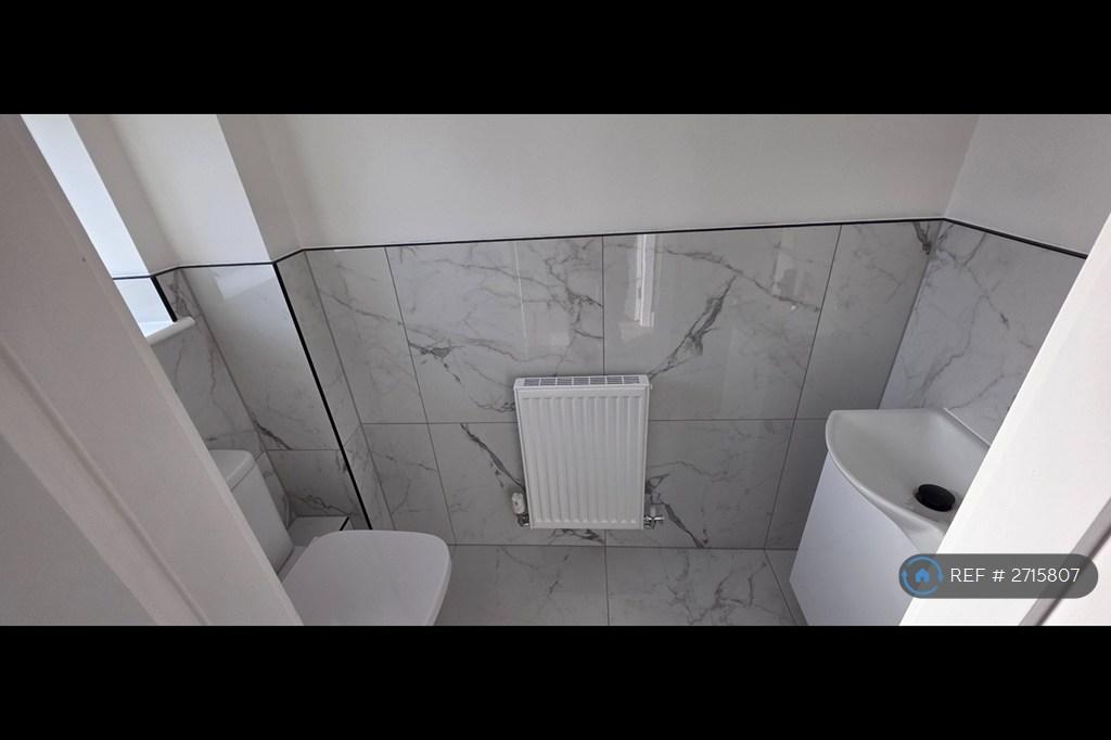 Ground Floor Wc