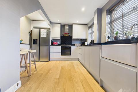 undefined, Edison Road, Chells, Stevenage SG2
