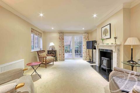 undefined, High Road, Cookham, SL6