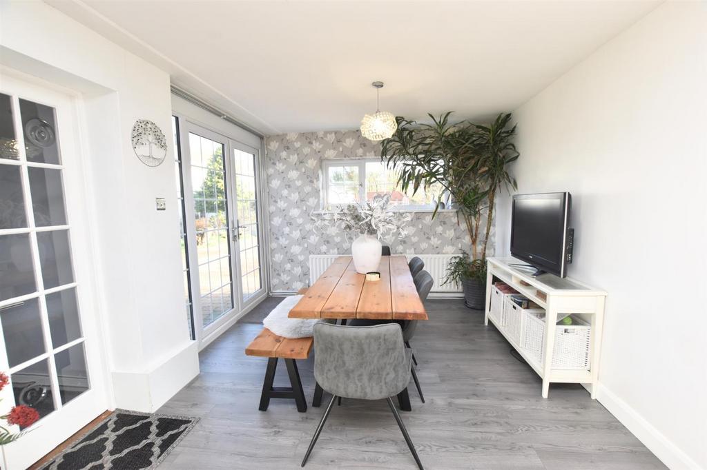 Dining area photo