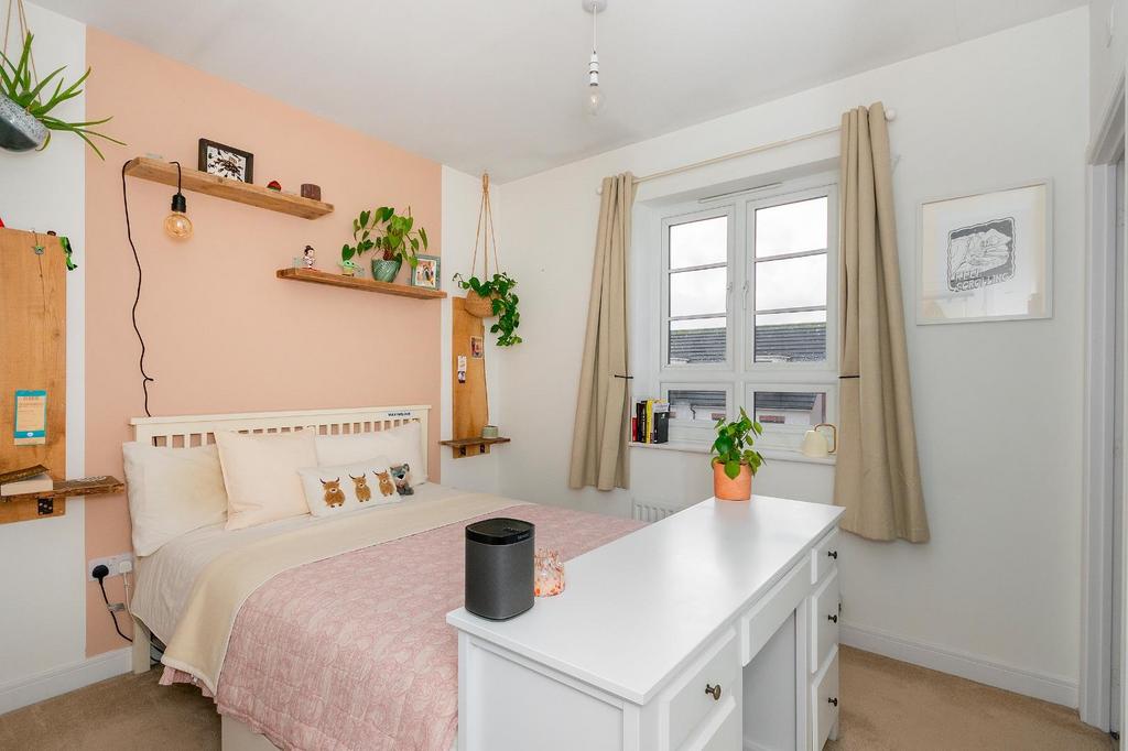 4 M4 DBR - Bedroom M.jpg