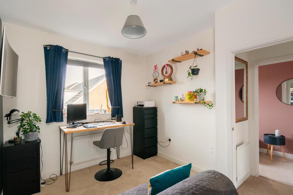 4 M4 DBR - Bedroom F.jpg