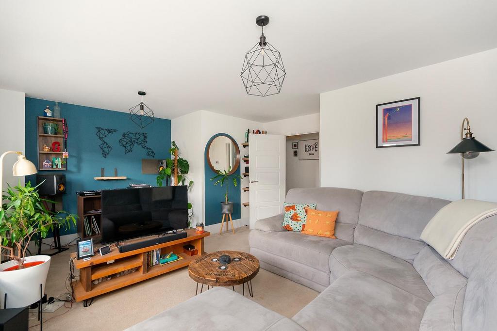 4 M4 DBR - Living Room C.jpg