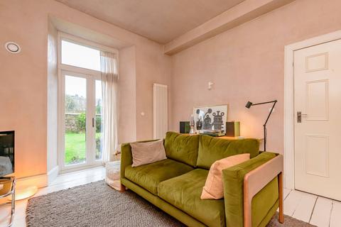 2 bedroom ground floor flat for sale, Piershill Terrace, Edinburgh EH8