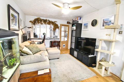2 bedroom terraced house for sale, Westminster Gardens, Kempston, Bedford, MK42