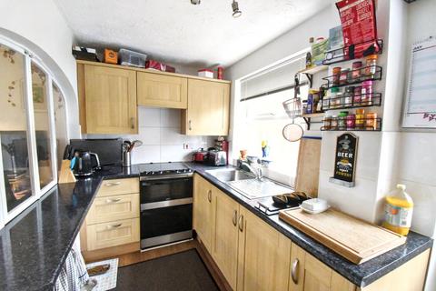 2 bedroom terraced house for sale, Westminster Gardens, Kempston, Bedford, MK42