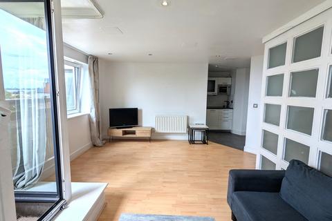 Studio for sale, Wards Wharf Approach, London, E16