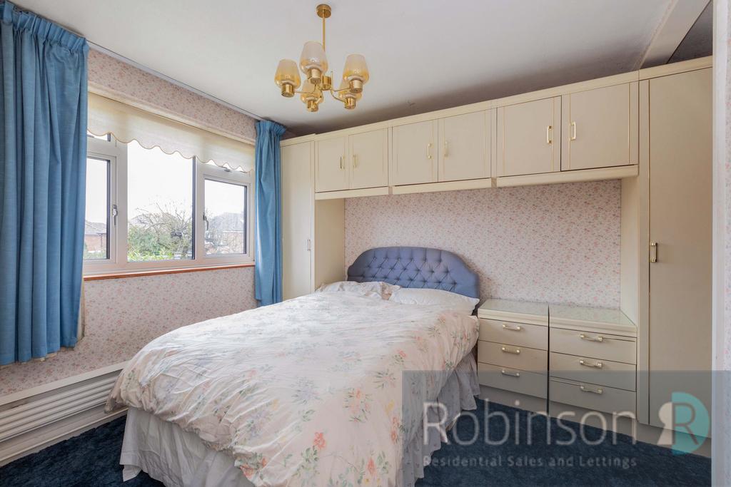 26 Webster Close-15
