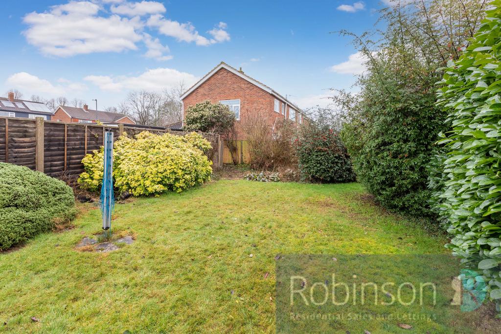 26 Webster Close-5