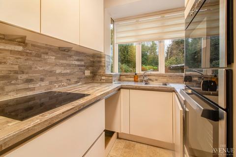 undefined, Roylesden Crescent, Sutton Coldfield, West Midlands, B73