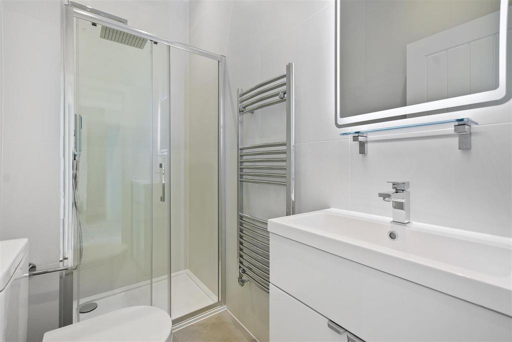 FBL -Applegarth Road - Shower Room1 (1).JPG