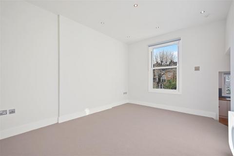 2 bedroom flat to rent, Applegarth Road, Brook Green, London W14