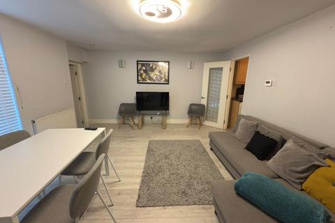 1 bedroom apartment to rent, Oakley Square, London