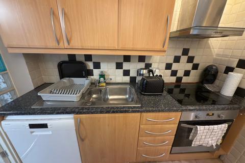 1 bedroom apartment to rent, Oakley Square, London