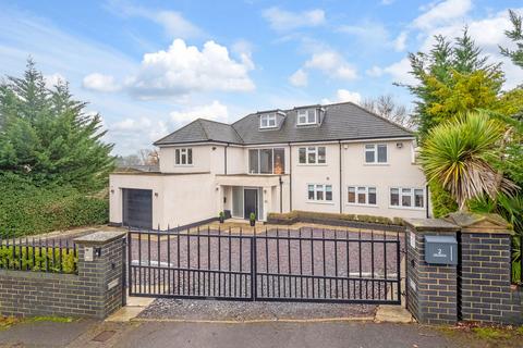 Greenbrook Avenue, Hadley Wood, EN4