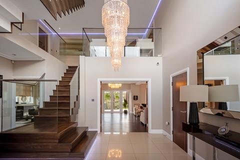 5 bedroom detached house for sale, Greenbrook Avenue, Hadley Wood, EN4