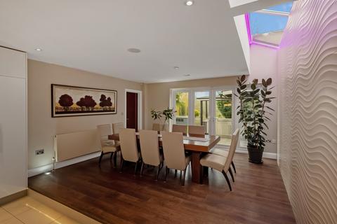 5 bedroom detached house for sale, Greenbrook Avenue, Hadley Wood, EN4
