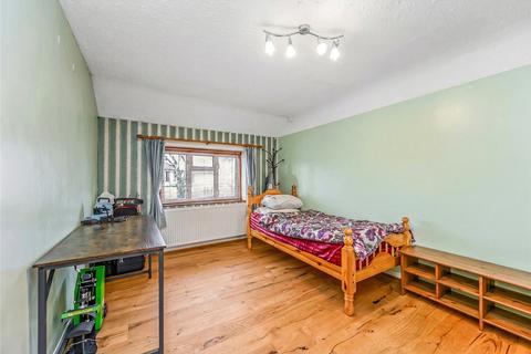 4 bedroom semi-detached house for sale, Crown Road, Barkingside, Ilford IG6