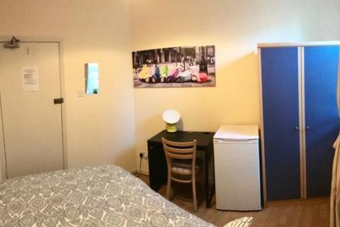 1 bedroom flat to rent, Anson Road