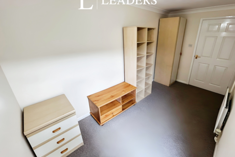 undefined, Saddle Court, Peterborough, PE4
