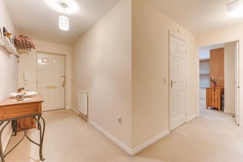2 bedroom flat for sale, Highbridge Street, Waltham Abbey