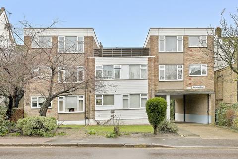 2 bedroom apartment for sale, Palmerston Road, Buckhurst Hill, IG9