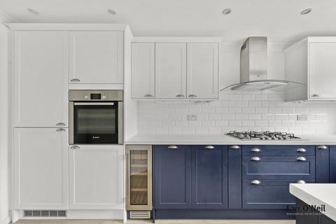 2 bedroom apartment for sale, Palmerston Road, Buckhurst Hill, IG9
