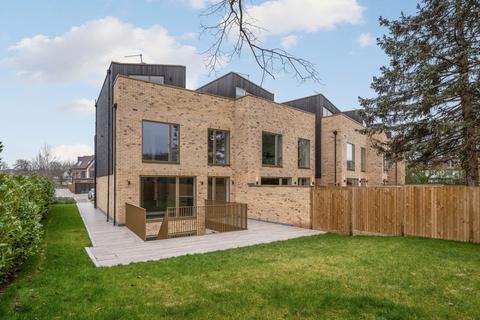 undefined, Coombe Lane, West Wimbledon SW20