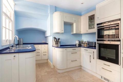 2 bedroom flat for sale, Oakley Street, London SW3