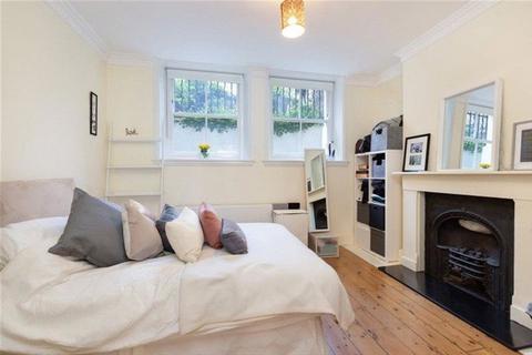 2 bedroom flat for sale, Oakley Street, London SW3