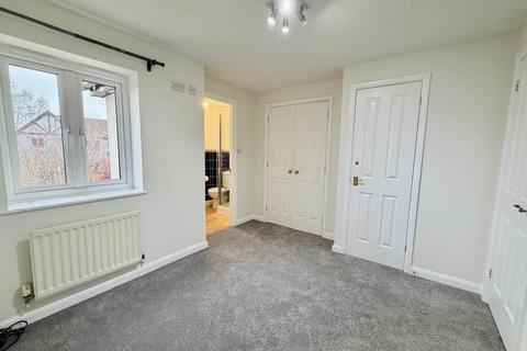 2 bedroom semi-detached house to rent, Rawthey Avenue, Didcot