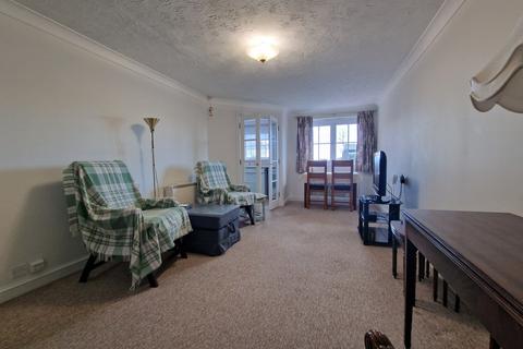1 bedroom apartment for sale, Queens Crescent, Hampshire PO5