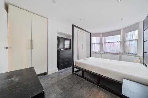 undefined, Windsor Road, London, W5