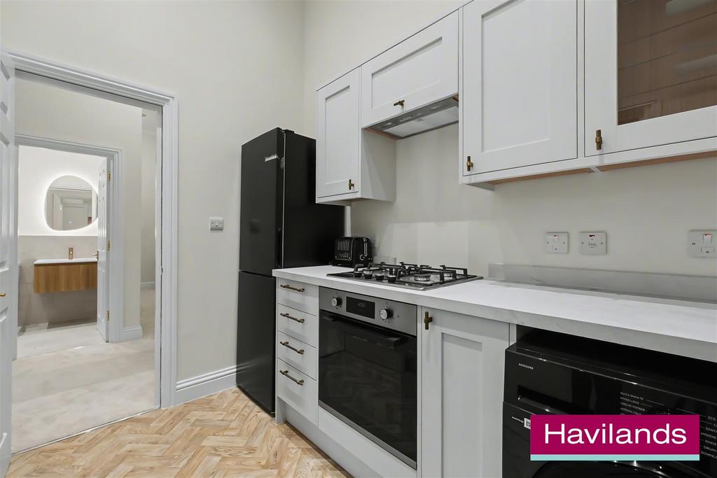 Penrose House N21 1 TW-6.jpg