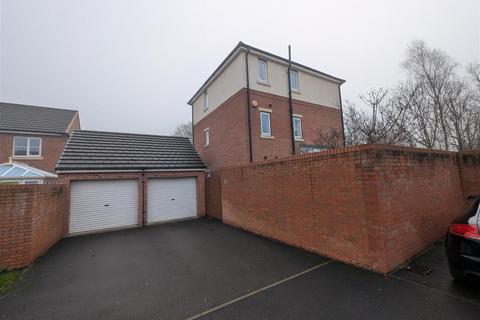 4 bedroom detached house for sale, Leach Grove, Darlington