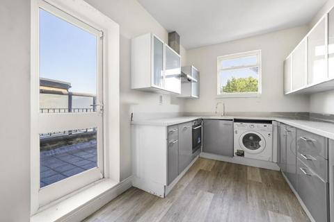 2 bedroom apartment for sale, Queens Crescent , Kentish  Town , London , NW5 4EE