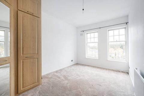 undefined, Sutton Square, Hackney, London, E9