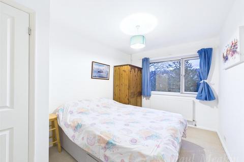 2 bedroom maisonette for sale, Gregory Court, Dale Road, Purley