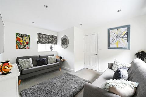 3 bedroom detached house for sale, Sheffield Road, Chesterfield