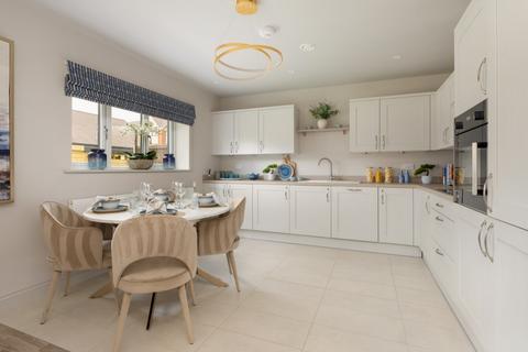 2 bedroom bungalow for sale, Herne Bay Gardens, Herne Bay, Kent, CT6