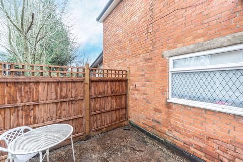 1 bedroom flat to rent, Devonshire Road, Hatch End, Pinner, HA5