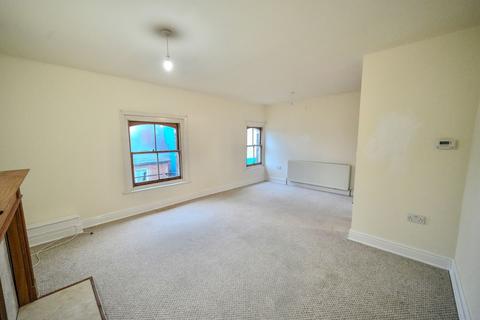 2 bedroom flat to rent, Hans Place, Cromer, NR27