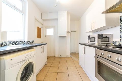 2 bedroom flat to rent, Sackville Road, Heaton, NE6