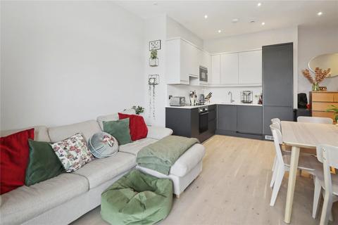 1 bedroom flat for sale, Albert Drive, Woking GU21