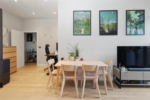 1 bedroom flat for sale, Albert Drive, Woking GU21