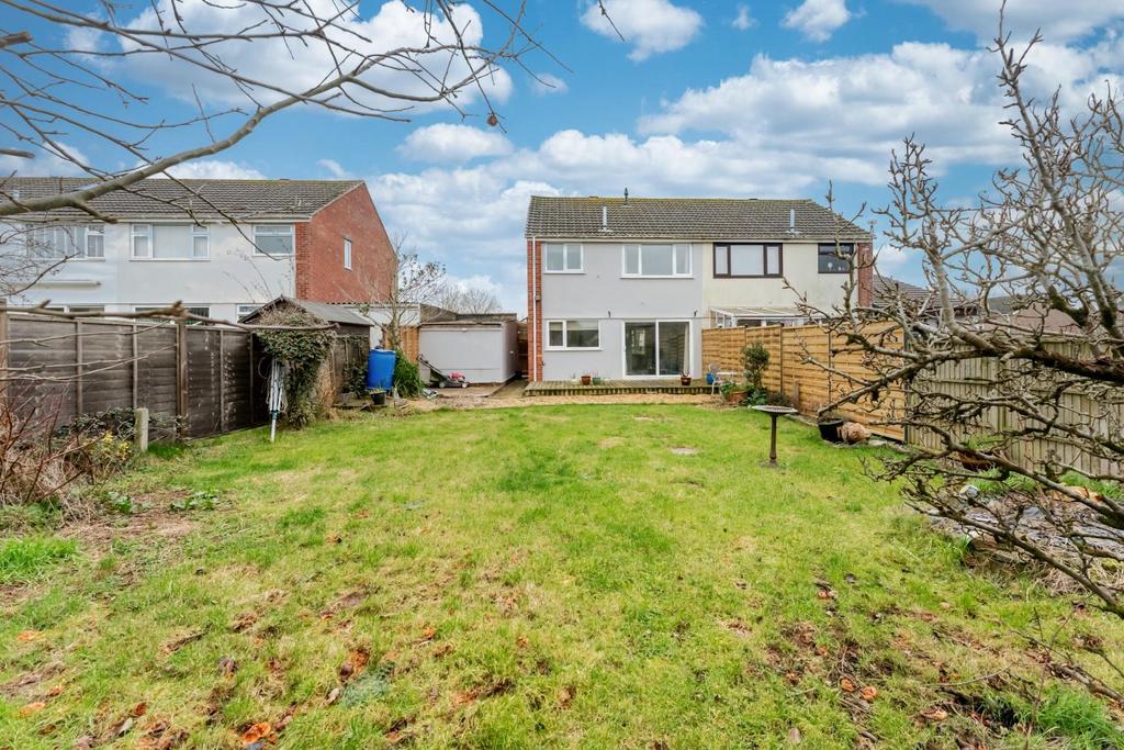 2 Alexander Way, Yatton, BS49 4 HE 42.jpeg