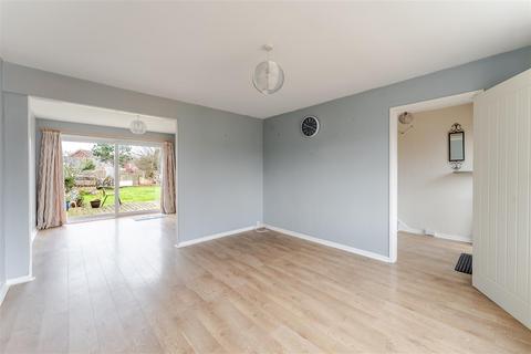 3 bedroom semi-detached house for sale, Three bedroom family home, centrally located Yatton village