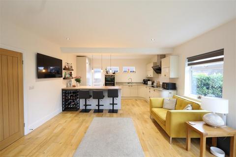 undefined, Church Lane, Kirk Ella